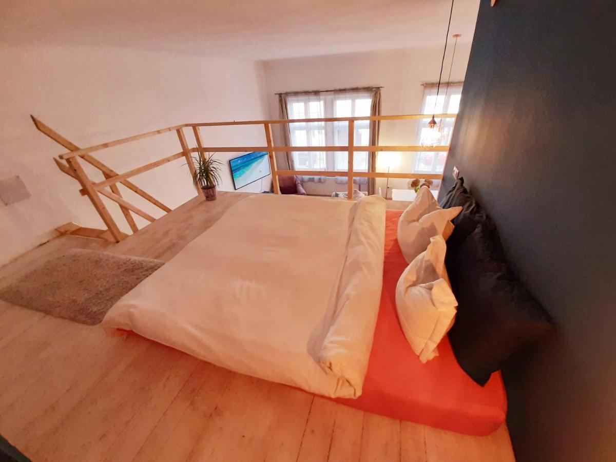Central Loft Apartment Брашов Екстериор снимка